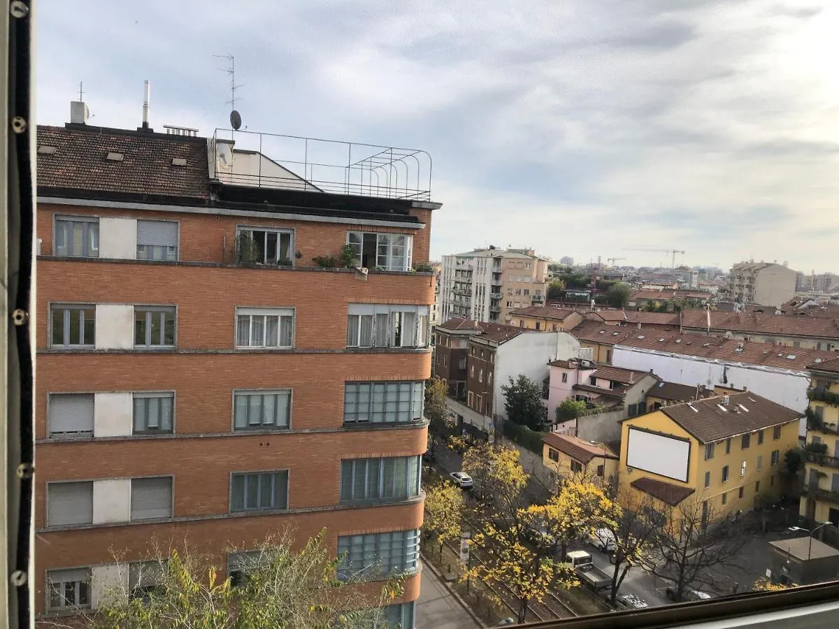 Dimora Pancaldo - Private Room Milano 0*,  Italia